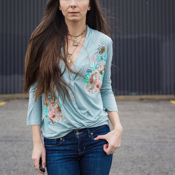 Anthropologie faux wrap style embroidered Top - Picture 1 of 4
